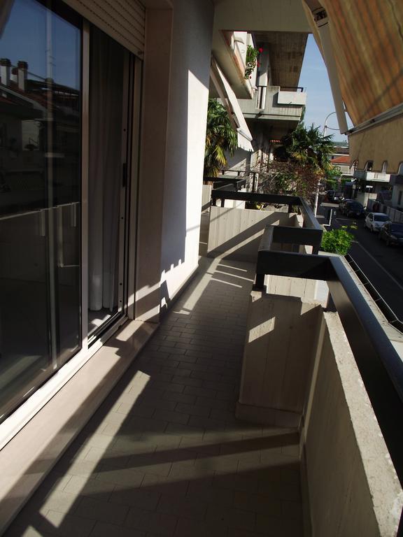 Mediterranea Sea House Montesilvano Phòng bức ảnh
