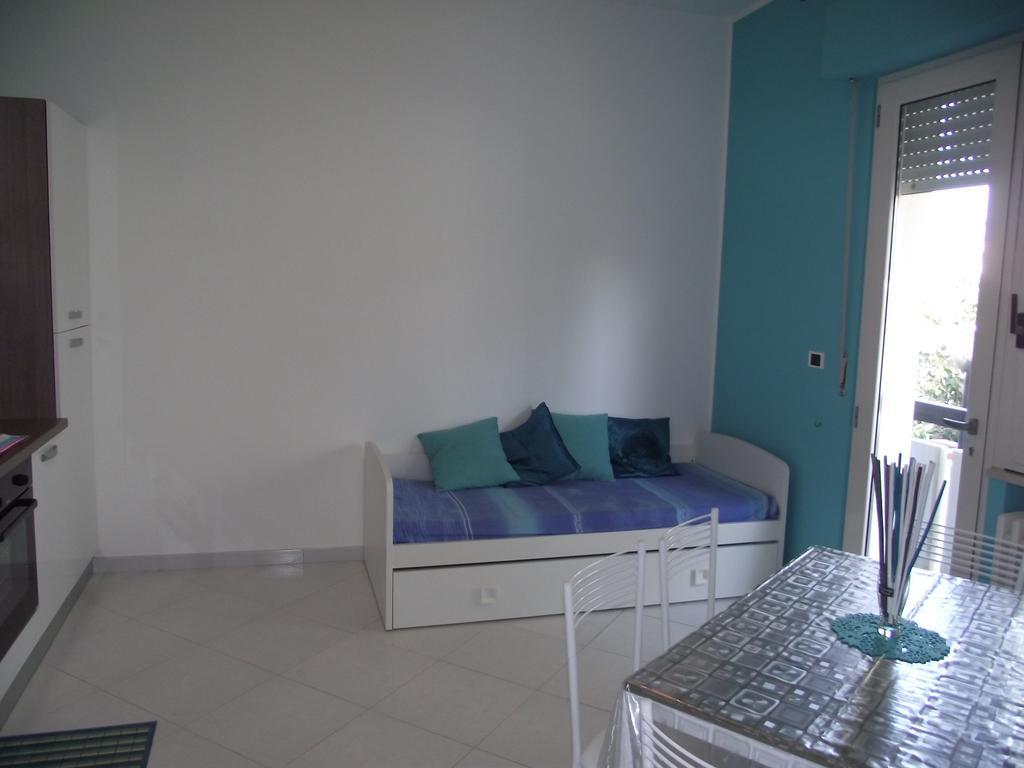 Mediterranea Sea House Montesilvano Phòng bức ảnh